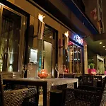 Adina Apartment Hotel Frankfurt Neue Oper 