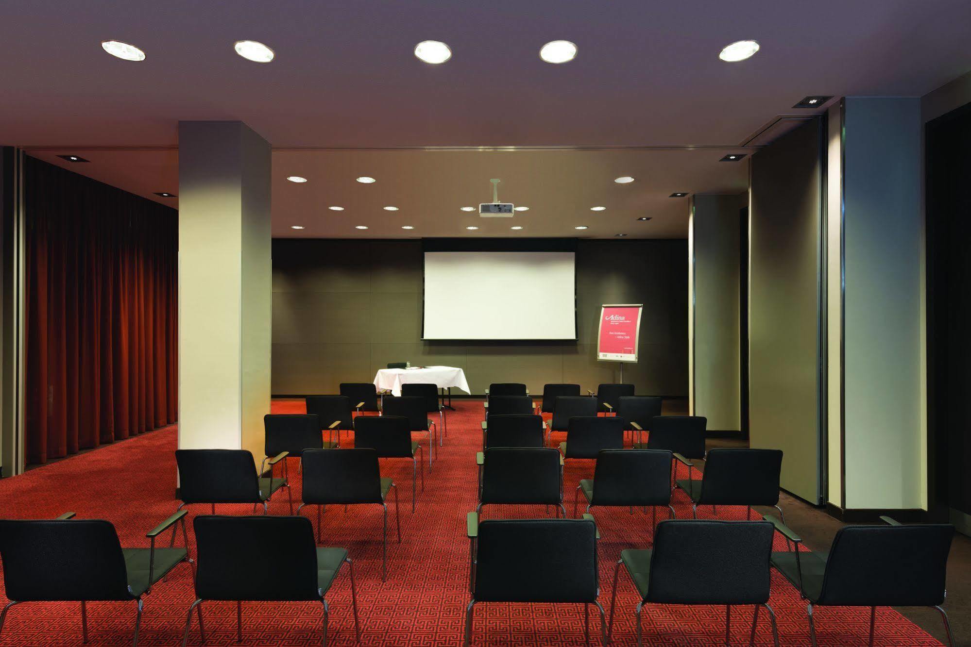 Adina Frankfurt Neue Oper Frankfurt am Main