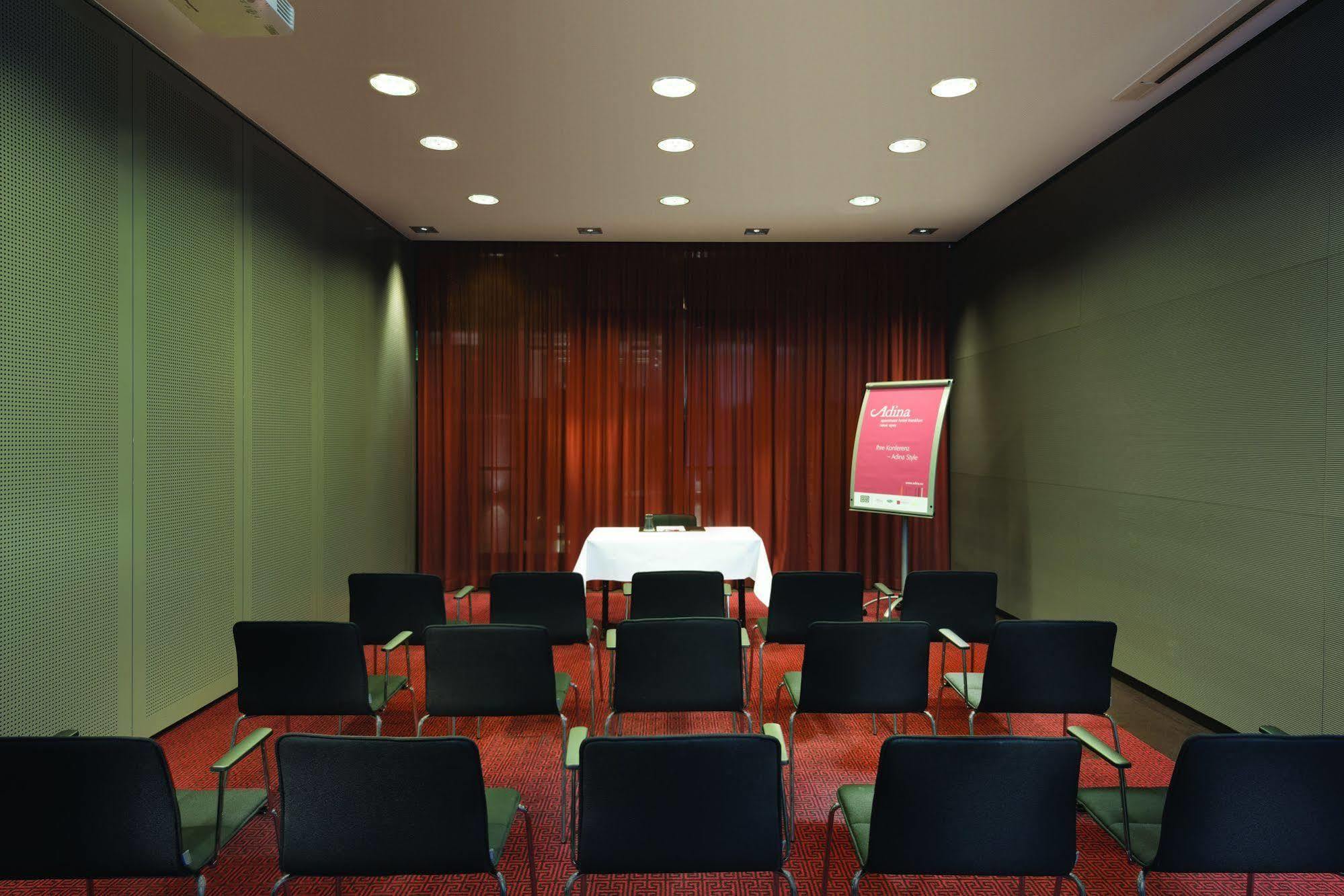 Adina Frankfurt Neue Oper